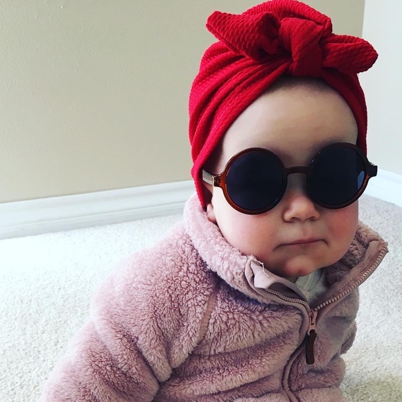 Meet your Posher, Britt - Picture 2 of 3